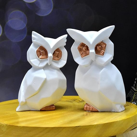 White Lucky Owl Pair Resin Art Figure Showpiece